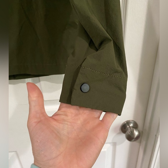 ZARA DARK ARMY GREEN WATERPROOF LIGHTWEIGHT JACKET SIZE SMALL - Picture 10 of 15